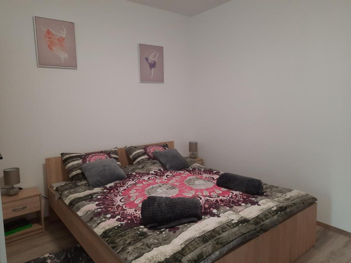 Apartman Ines Velika Gorica Eksteriør billede