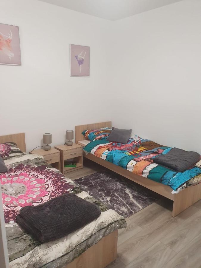 Apartman Ines Velika Gorica Eksteriør billede